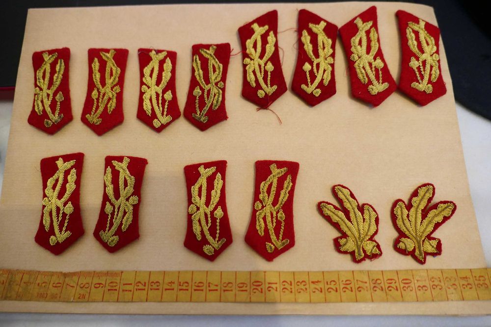 Uniforma General Armata Romania Epoleti Securitate Petlite Semne Arma