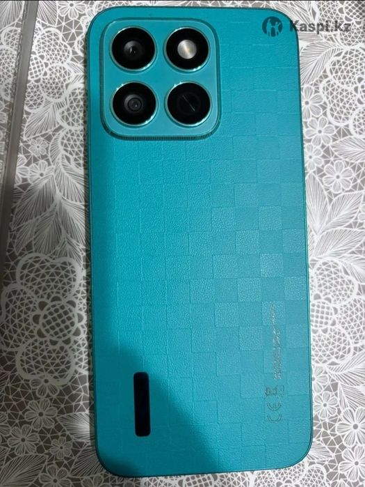 Honor x8c, в идеальном состоянии