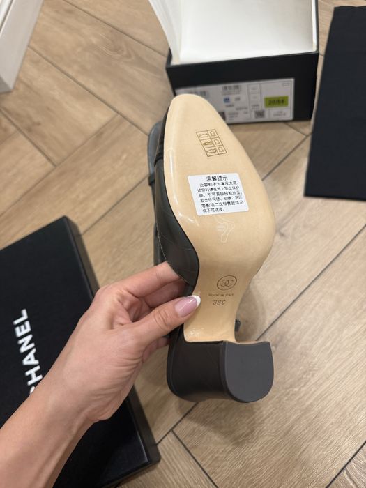 Слингбэки туфли Chanel