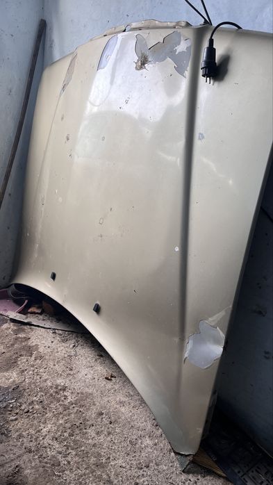 Мерседес 124 запчасть