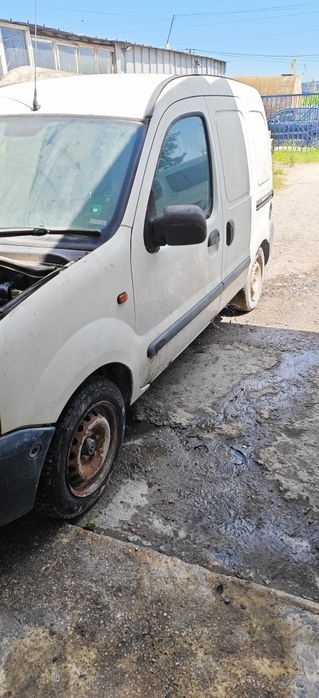 Рено канго на части
