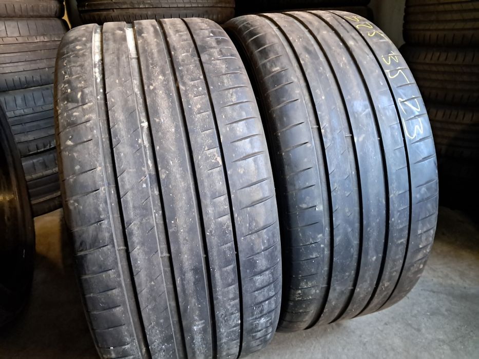 Anvelope second vara 325 35 ZR23 Michelin