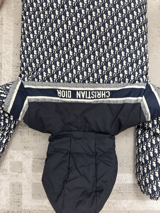 Пуховик  Christian Dior