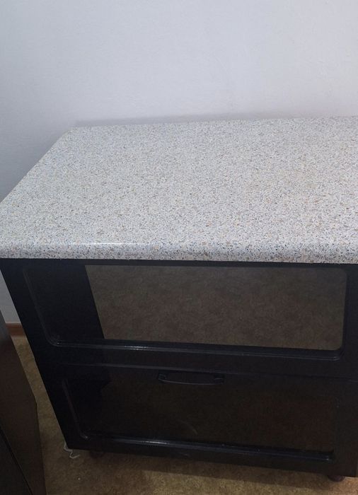 Кухонный гарнитур сатылады .