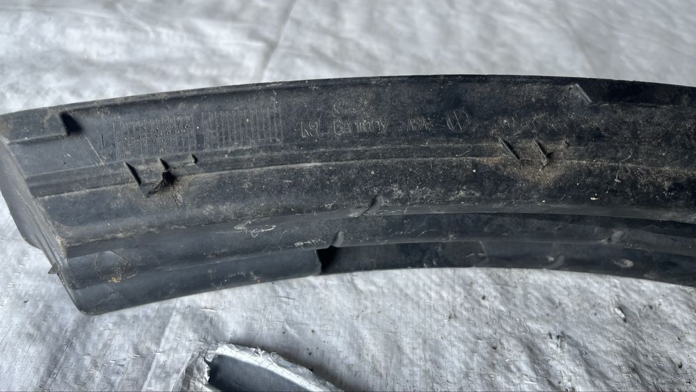 Volkswagen Passat B6 решетка предна броня