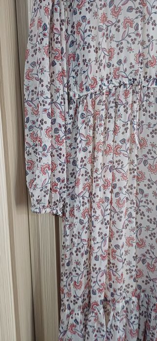 Vand rochie C&A marimea 38 aproape noua
