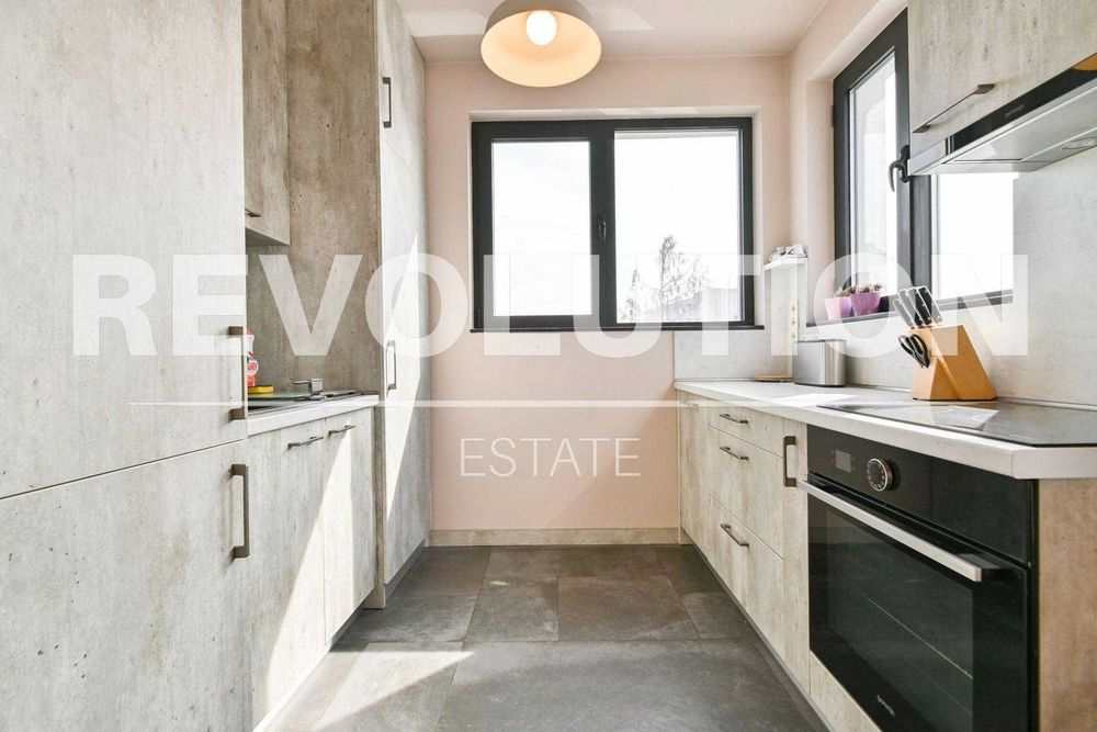 Продава се Двустаен апартамент в София, Гео Милев - 208 кв.м за 1153 €/кв.м - Снимка #2