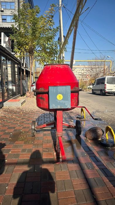 Бетономешалка профессиональная