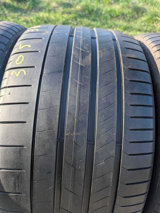 SET 4 Anvelope Vara 265/35 R21 + 305/30 R21 PIRELLI P Zero 100Y (Porsche Taycan , Cayenne Coupe)