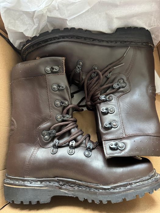 Bocanci combat de iarnă (box)