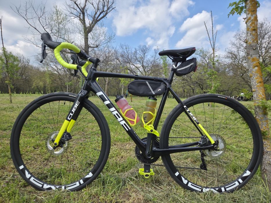 Bicicleta Cube Cross Race C:62 Team Edition