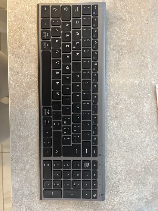 Tastatură wireless iClever IC-BK10