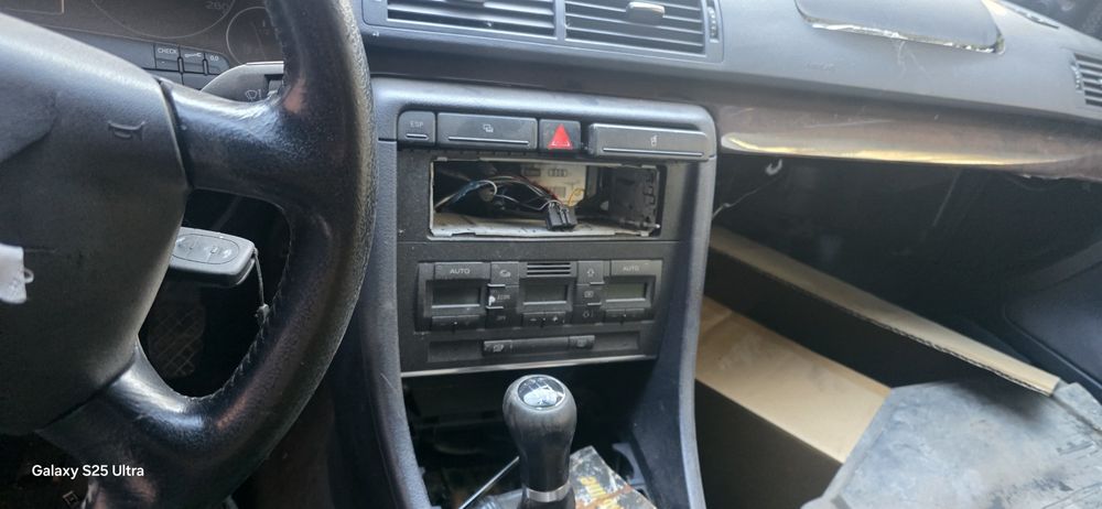 Ауди А4 б6 2.0 FSI На части