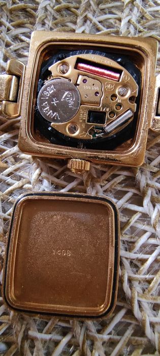 Ceas GUCCI placat aur