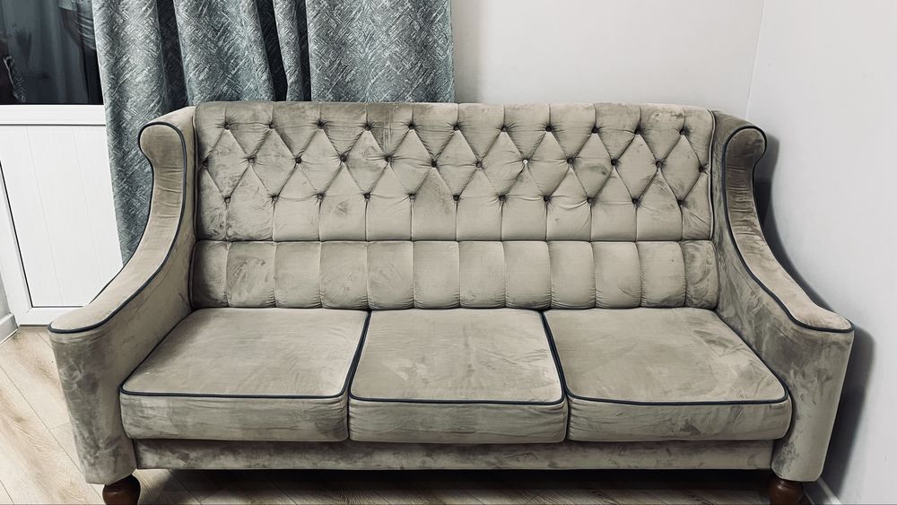 Диван для гостиной