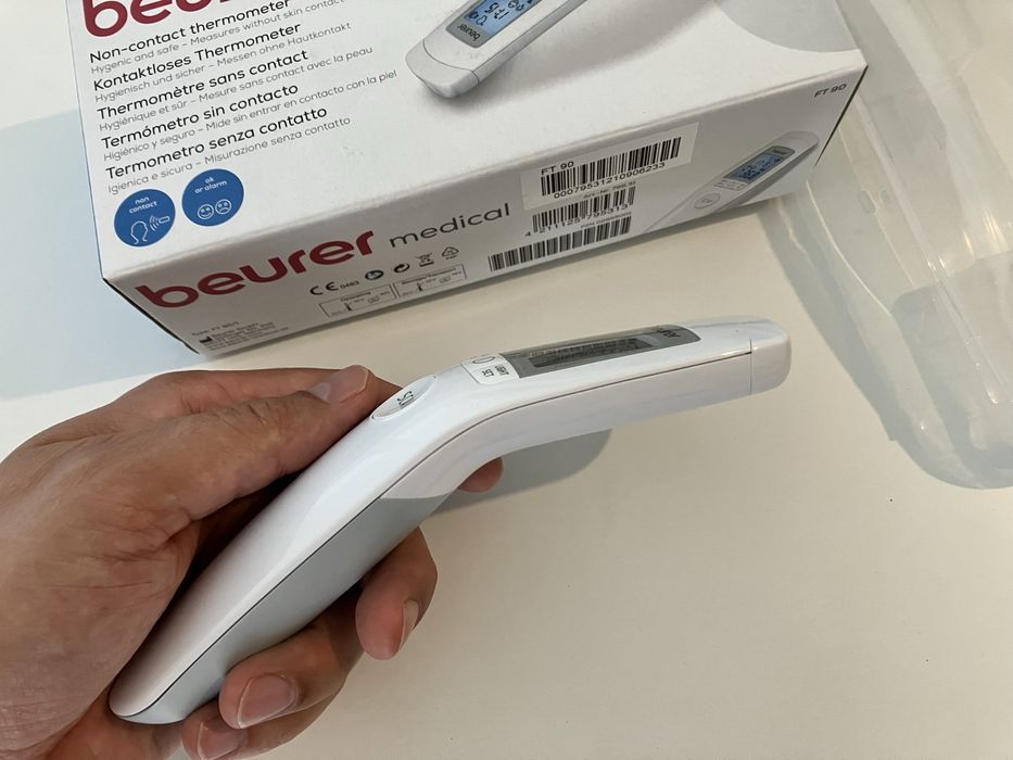 Безконтактен термометър Beurer FT90