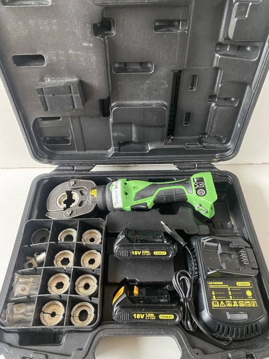 Presa sertizat papuci cabluri electrice