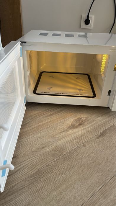 Продам микроволновку