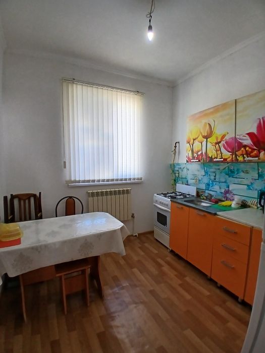 Продаю квартиру  хорошом состояние