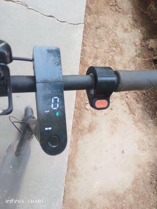 Elektron samakat Mi nomli 30 kilometr yuradi