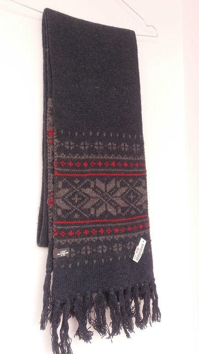 H&M дълъг шал, нов