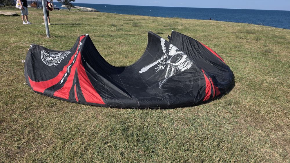 Kite zmeu Naish pivot 11m limited pirate edition