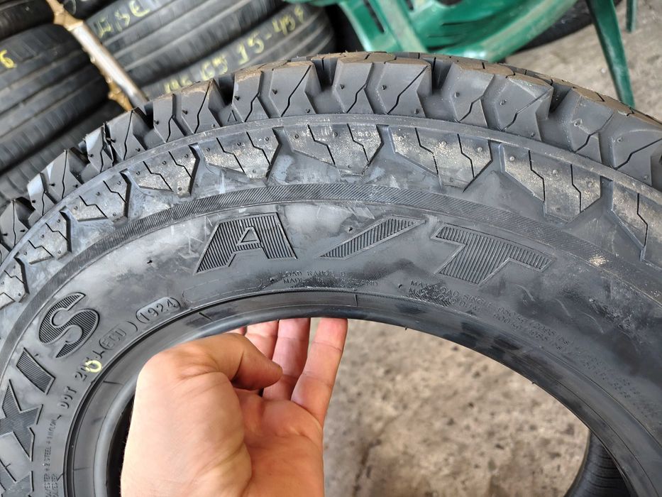 4бр нови всесезонни Maxxis 205 70 15