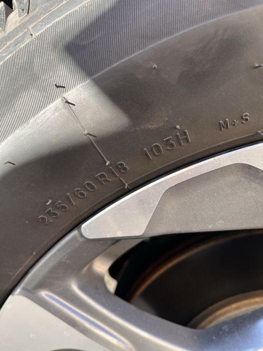 Всесезонни гуми 235/60/R18 - 5 броя за 90€