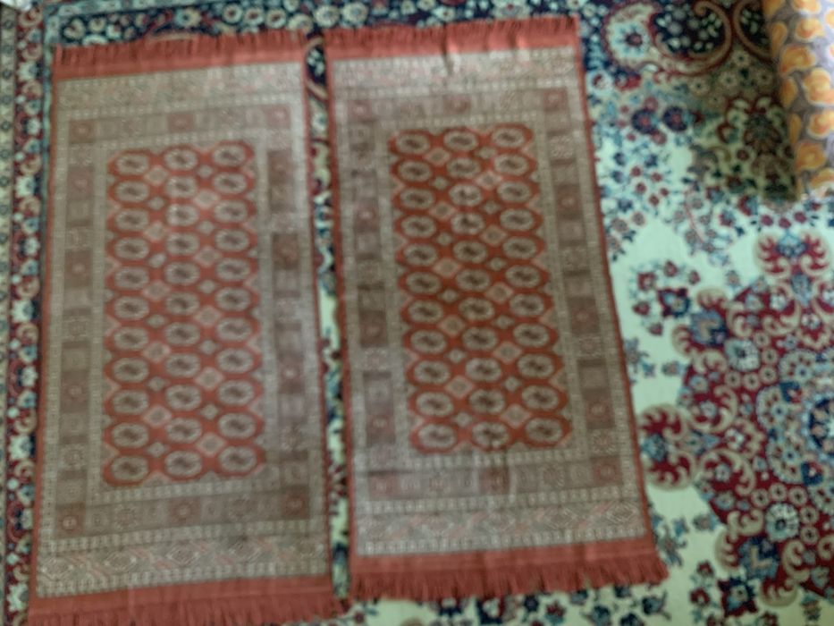 Ковровые изделия.