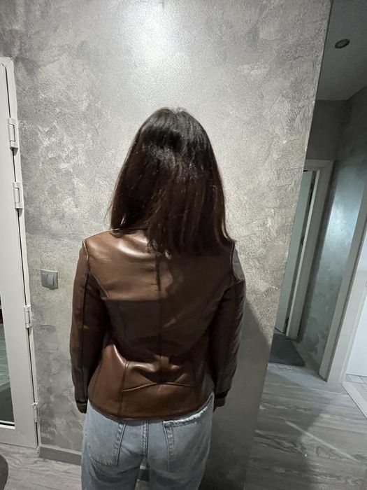 Чисто нов яке от естествена кожа