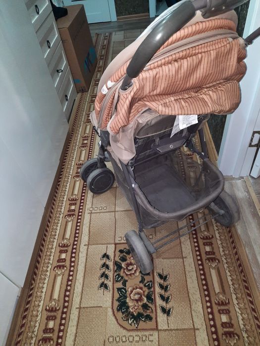 Продам коляску 2 положения