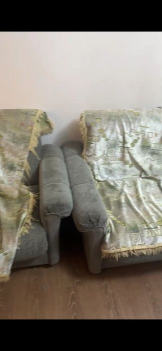 Диван  для гостини