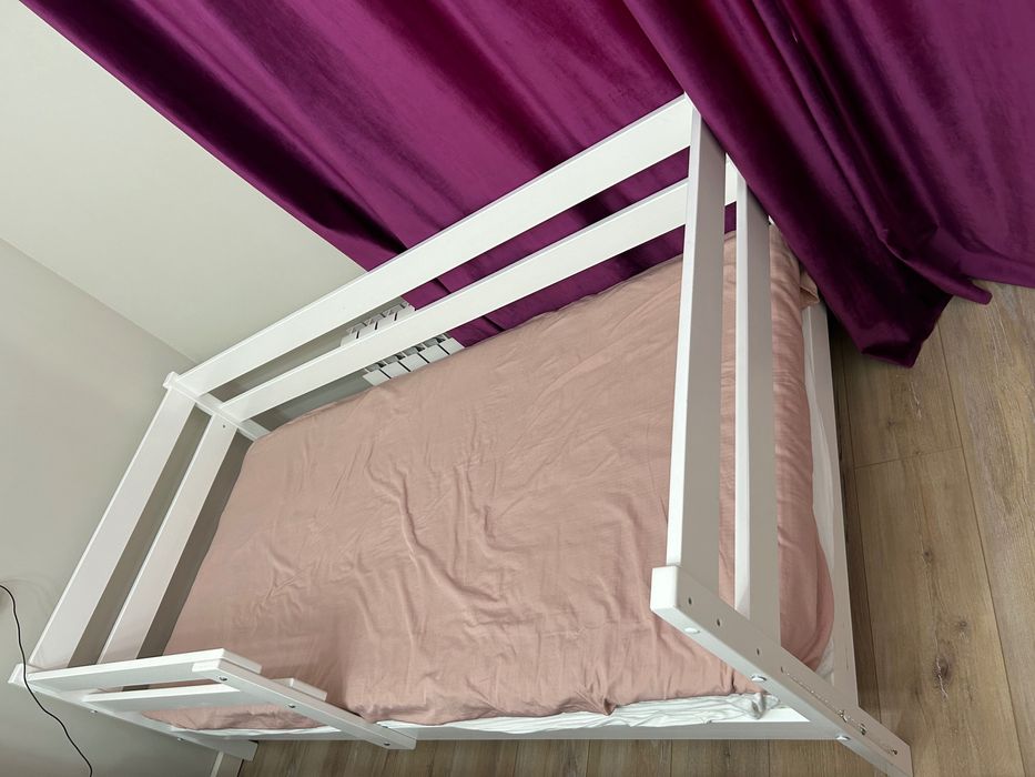 Детская кровать и кресло