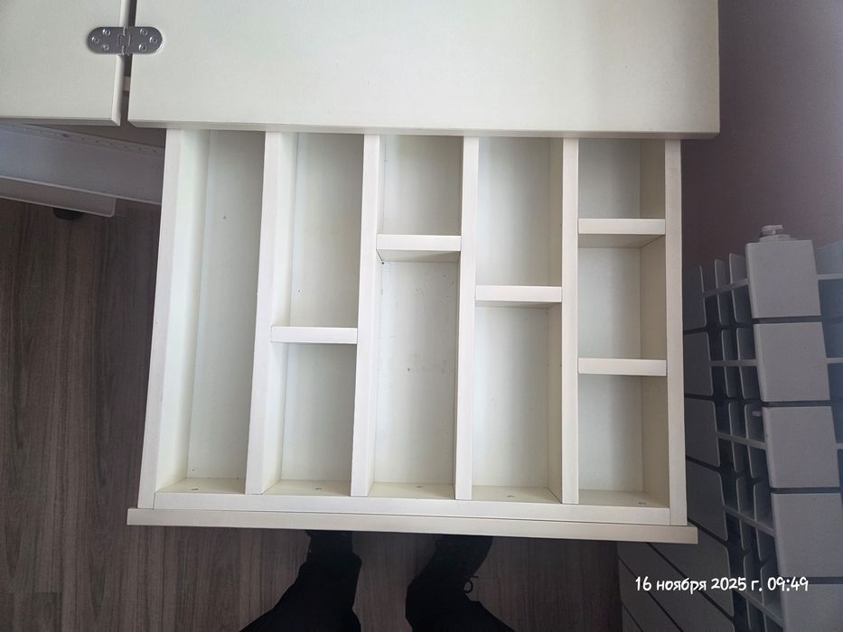 Шкаф для швейной машины