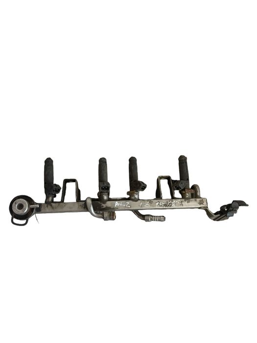 Rampa + Injectoare Volkswagen Passat B5.5 1996 - 2001 1.6I Alz 06B1335