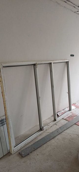 окно пластиковое Б.У.