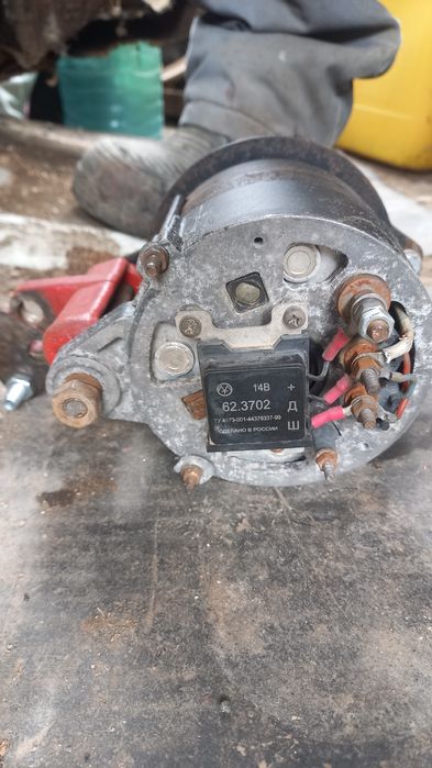 Продам запчясти на мтз