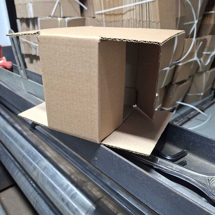 картонные коробки , гофрокартон, упаковка, картонные листы, каробки