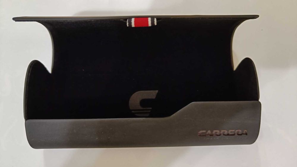 Слънчеви очила Carrera