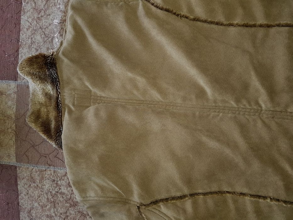 Бежово Дамско кожухче р-р М/Л