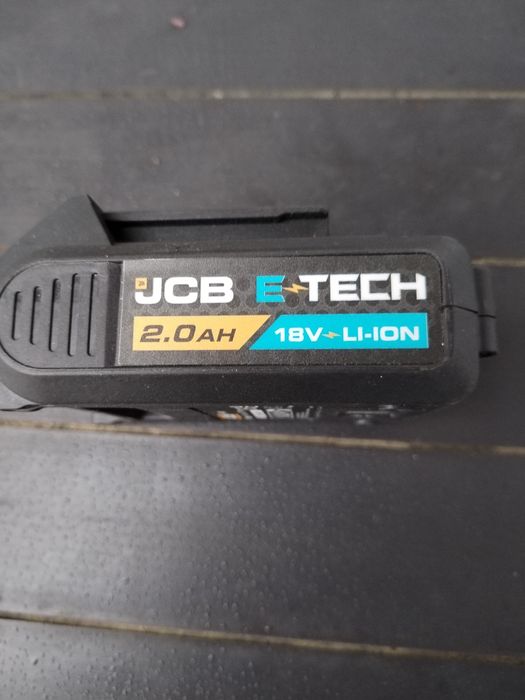 Autofiletanta impact 18v jcb nouă