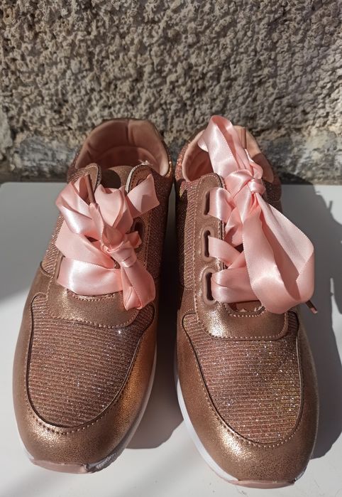 Маратонки 39 номер