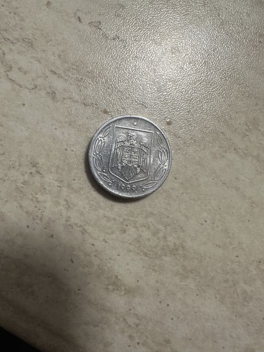 Vand moneda de colectie 500 lei - anul 1999 foarte rar de gasit