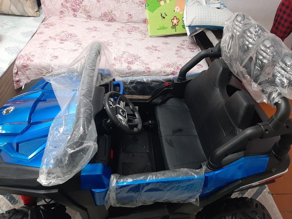 Продам детский электромобиль