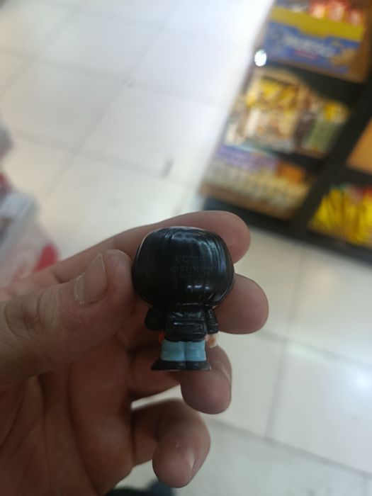 Продам игрушку  из киндора жой