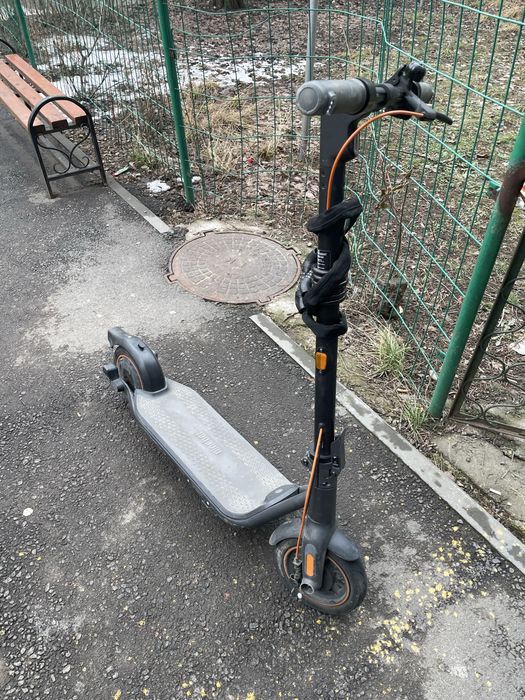 Электросамокат ninebot kickscooter f65u