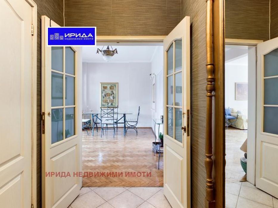 Продава се Тристаен апартамент в София, Център - 110 кв.м за 4000 €/кв.м - Снимка #4