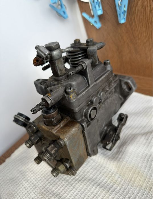Pompa De Injectie Mecanica Volkswagen Passat/Golf 1.6 Diesel Bosch