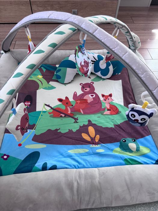 Активна гимнастика за бебе със звуци