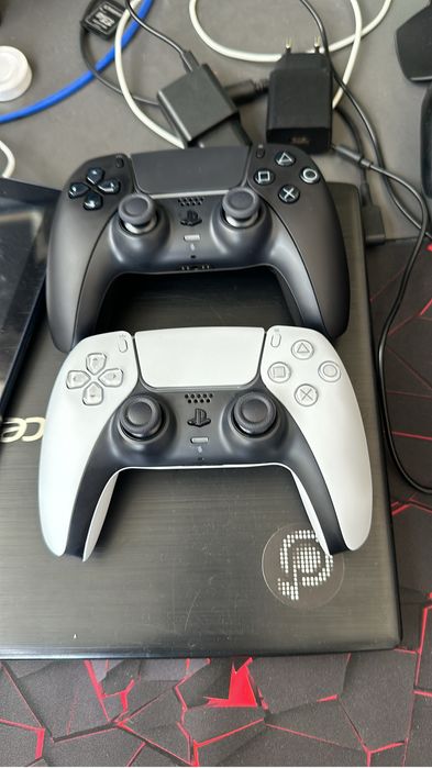 Play station 5. Ps5. С играми. 2 геймпада